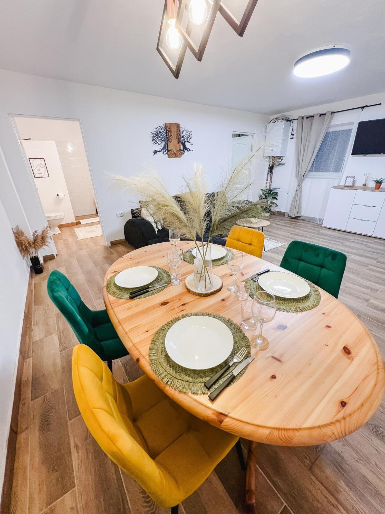 Subcetate Apartment Sighisoara Bagian luar foto