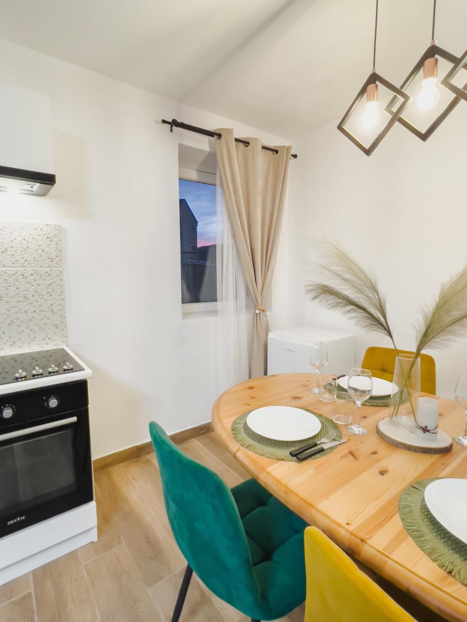 Subcetate Apartment Sighisoara Bagian luar foto